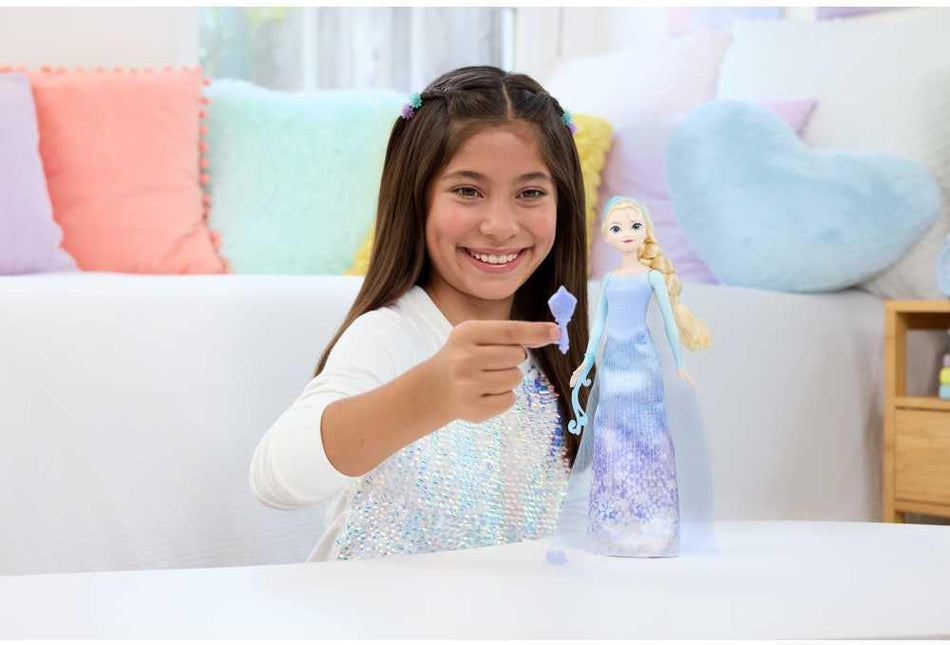 Mattel Disney Frozen Elsa Fashion Doll Set, Spin & Reveal with 11 Surprises Including 5 Accessories, 5 Stickers & Play Scene, Inspired by Disney Movie (JDD39)