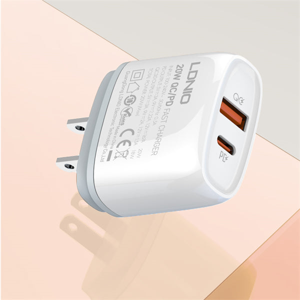 LDNIO Q229 20W Dual Port PD & QC 3.0 Fast Travel Charger Wall Adapter (US / UK / EU Plug)