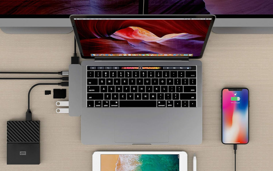 Hyper Drive SILVER Hyper® PRO 8-in-2 MacBook Pro Hub (GN28D)