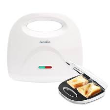 Decakila 700W 2-Slice Sandwich Toaster | Non-Stick Triangle Sandwich Maker with Thermostat Control (KEEC001W)