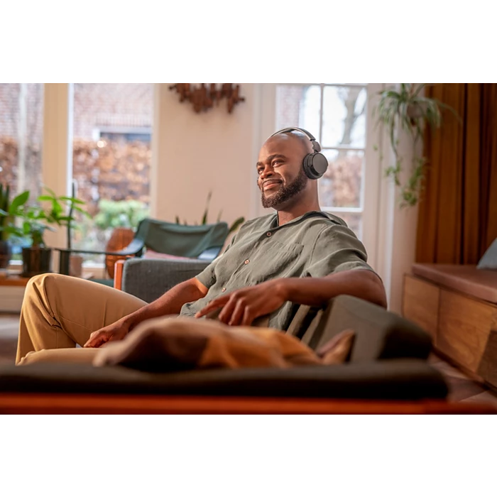 Philips TAH4209/00 Lightweight On-Ear Wireless Bluetooth Headphones - 55 Hours Play Time, Dynamic Bass, Passive Noise Isolation, Clear Calls & Quick Charge – Black/White/Blue