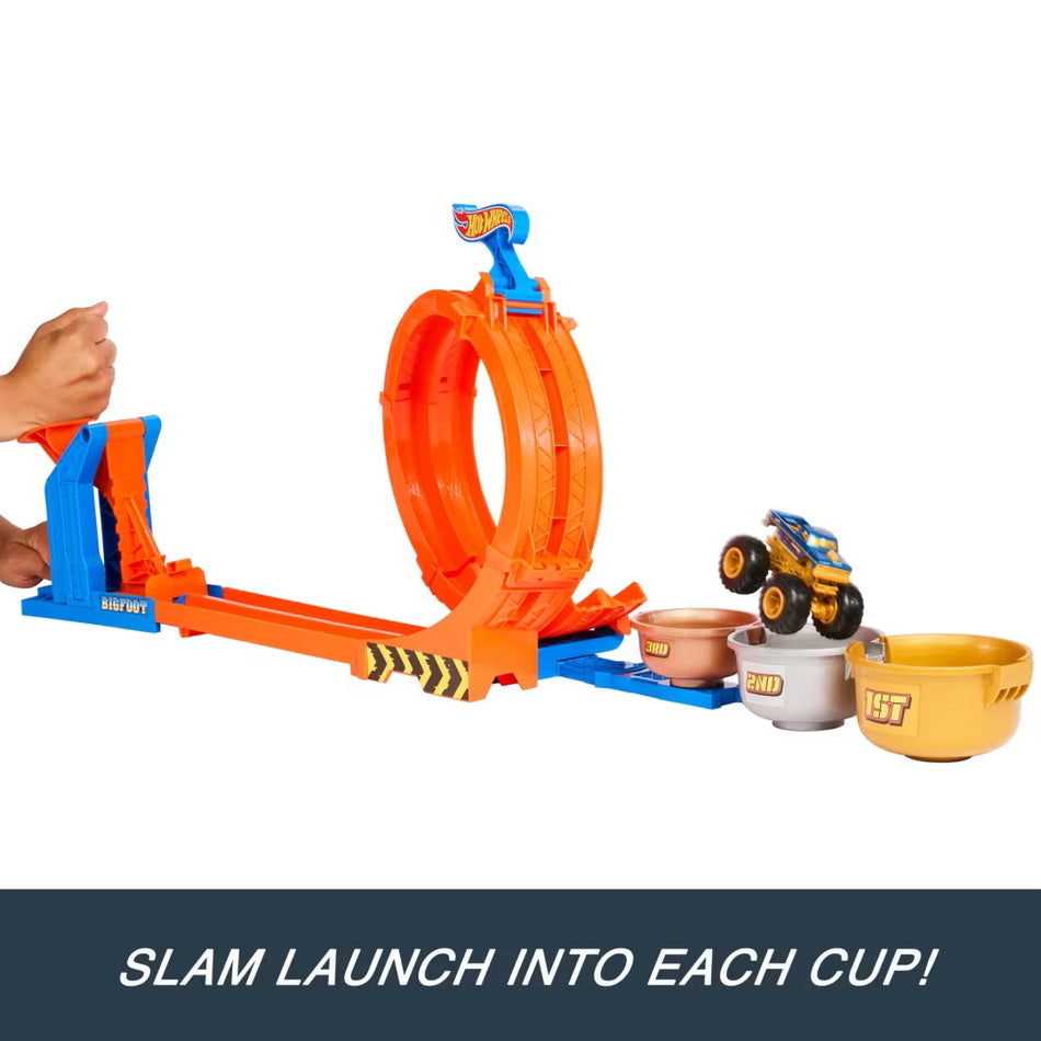 Mattel Hot Wheels Monster Trucks Loop & Flip Trophy Challenge Playset (JBX64)